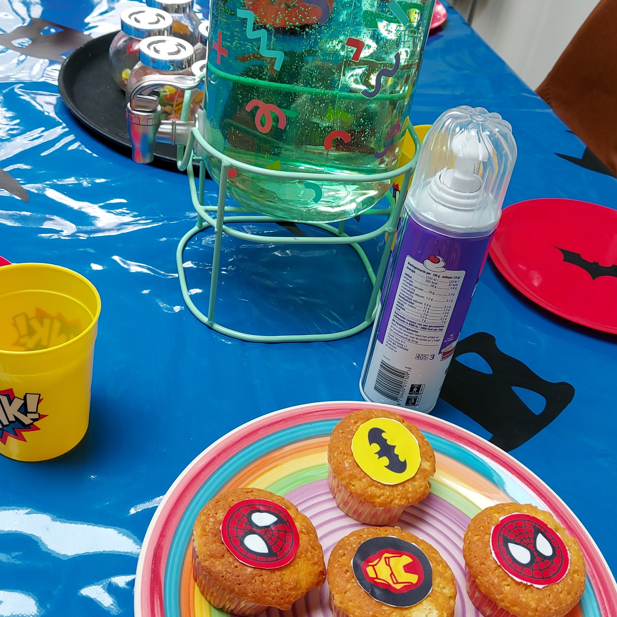 Superheldenkist kinderverjaardag Leiden